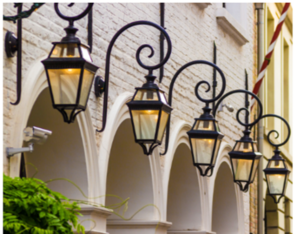 Commercial Metairie Electrician Specializing in Outdoor Lighting Repairs for Business Owners on Veterans Blvd Thumbnail