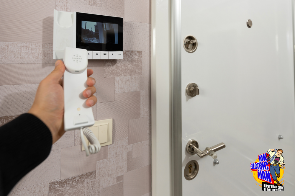 Dependable Marrero Electrician Fixing Outlets and Light Switches for Homeowners in the Anderson Place Neighborhood Thumbnail