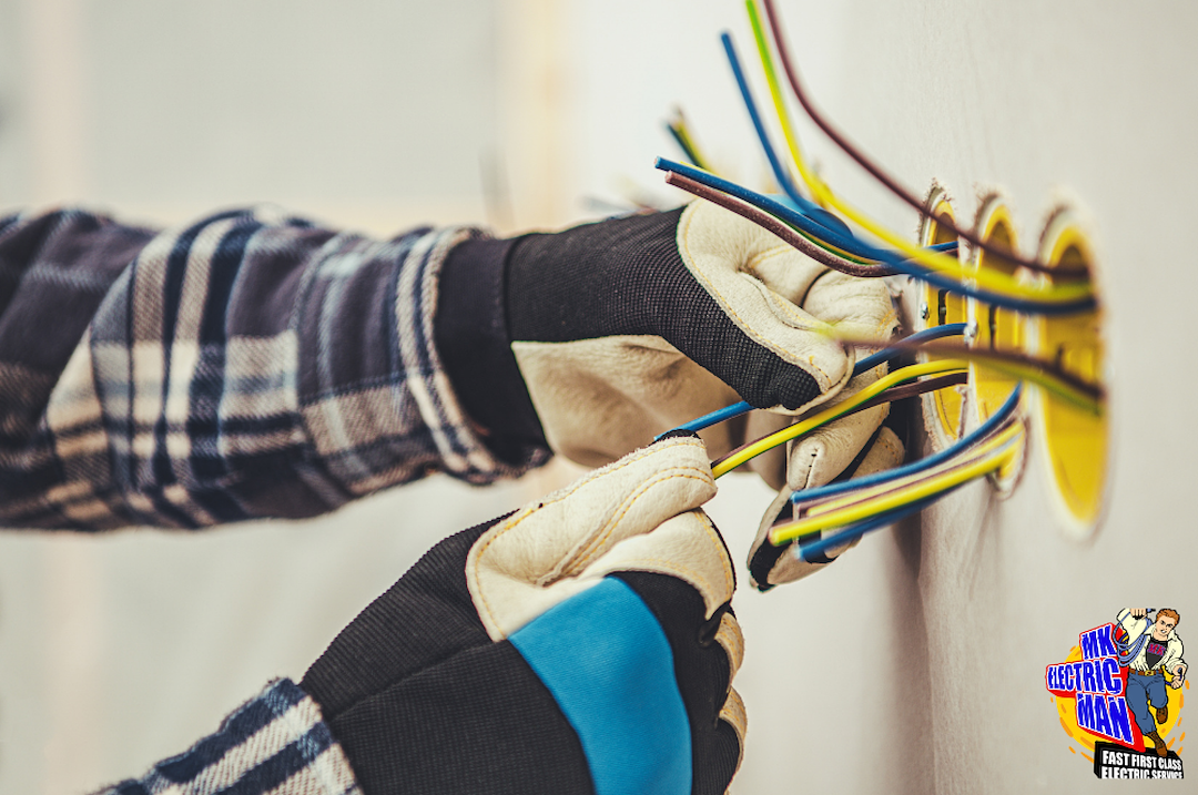 Licensed Marrero Electrician Specializing in Emergency Electrical Repairs for Homeowners in the Ames Farms Neighborhood Thumbnail