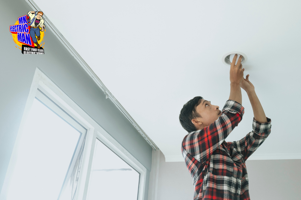 Local Licensed Marrero Electrician Helping Homeowners with Small Job Emergency Electrical Repair in Bent Tree Estates Thumbnail