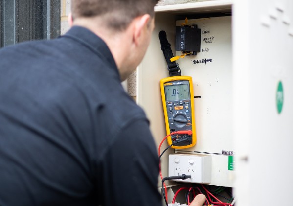 Same Day Award Winning Electrical Repairs in Stonebridge, Kenner, LA. Thumbnail